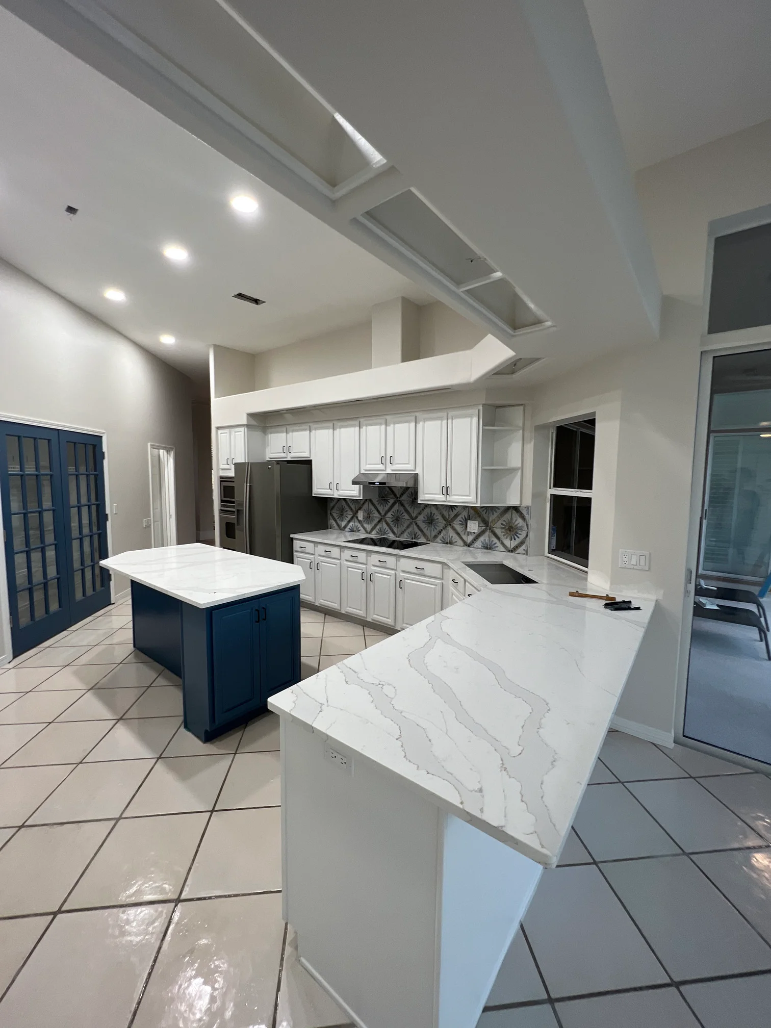 Melo Cruz Remodeling - Flooring - Painting - Carpentry - Finishing